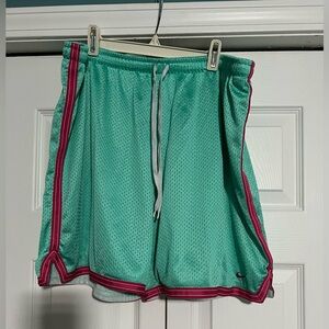 Nike basketball shorts size XL